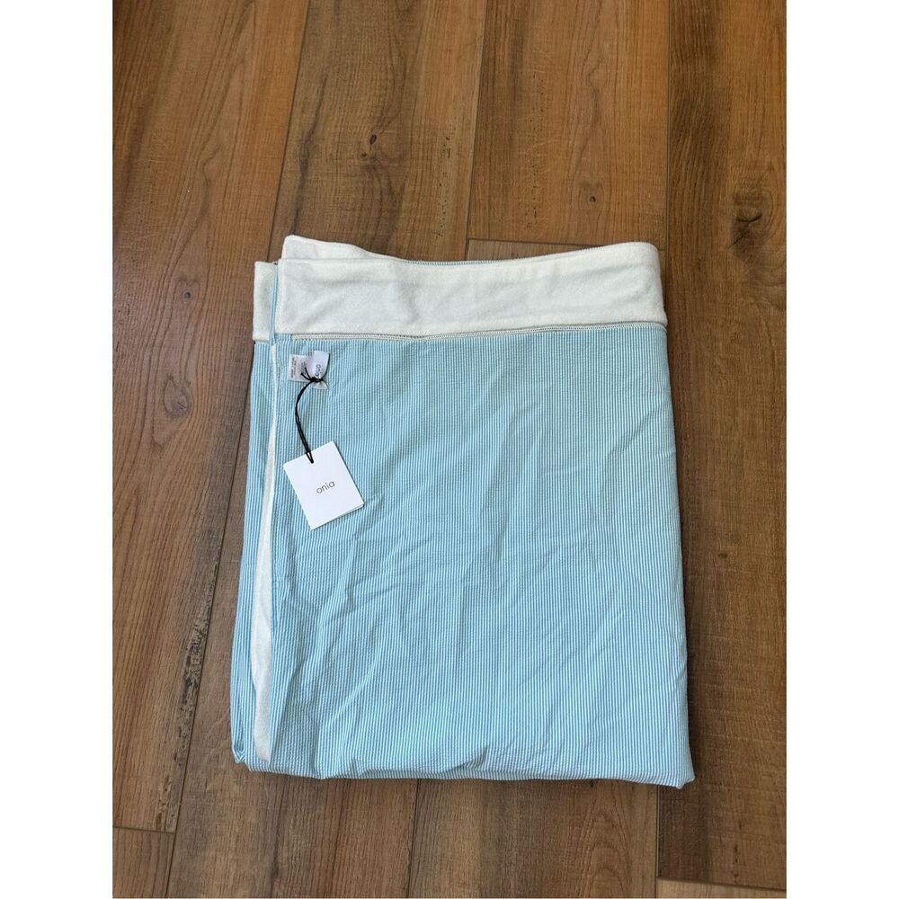 NWT Onia Luxury Beach Micro Stripe Blue White Tilden Towel Oversized 42” x 69.5”